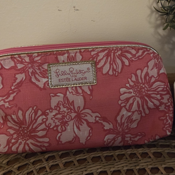 Lilly Pulitzer Pink Floral Women's Bag - Picture 1 of 4